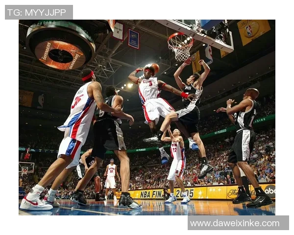 2008年凯尔特人与活塞的经典对决回顾与精彩瞬间分析 2008年凯尔特人与活塞的经典对决回顾与精彩瞬间分析