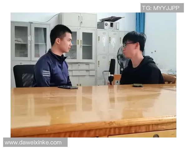 何思雨的成长之路:从校园梦想到职场挑战的心路历程 何思雨的成长之路:从校园梦想到职场挑战的心路历程