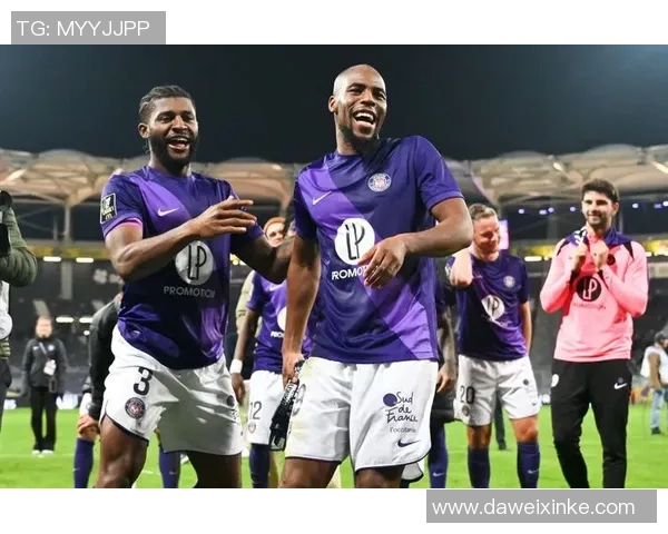 巴黎日耳曼主场迎战图卢兹争夺法甲冠军重要三分之战