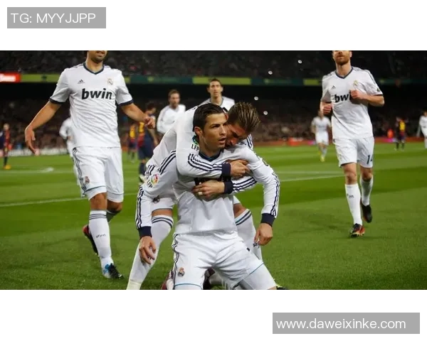 日本与澳大利亚精彩对决重播回顾赛场瞬间与精彩时刻分析